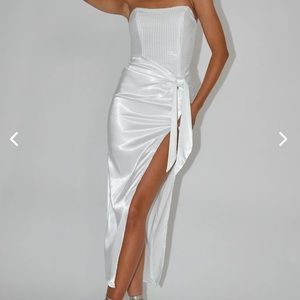 Selfie Leslie Yadira Dress in white